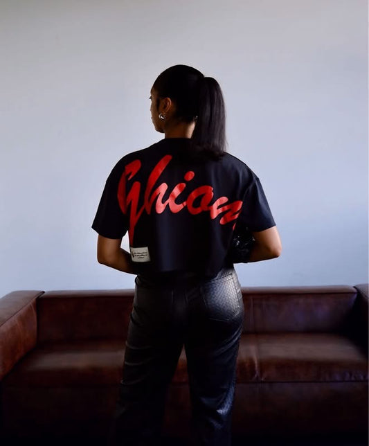 GHIOM ESSENTIAL CROP TEE - BLACK